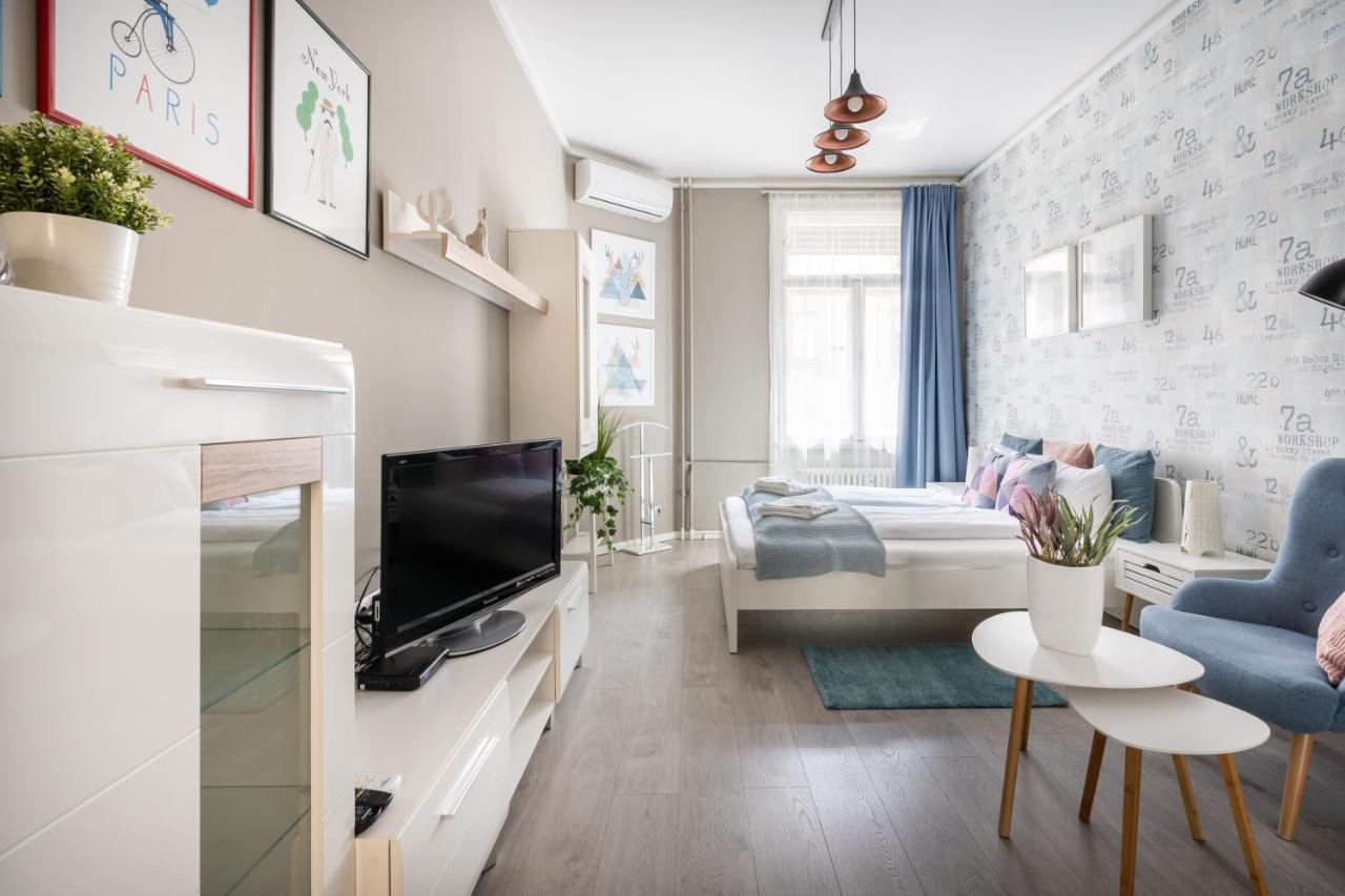 Bpr Chic Gem In The Heart Of The City Budapest Extérieur photo